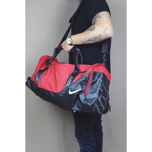 Nike Other - Nike Duffle Bag